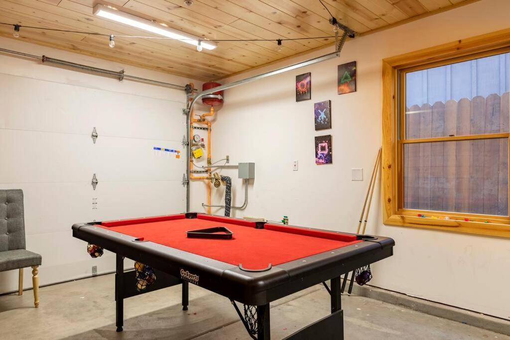 Modern Family Cabin Mins To Lake, Slopes & Hikes Биг-Бэар-Сити Экстерьер фото
