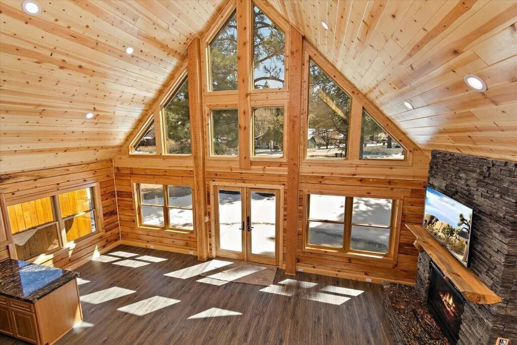 Modern Family Cabin Mins To Lake, Slopes & Hikes Биг-Бэар-Сити Экстерьер фото
