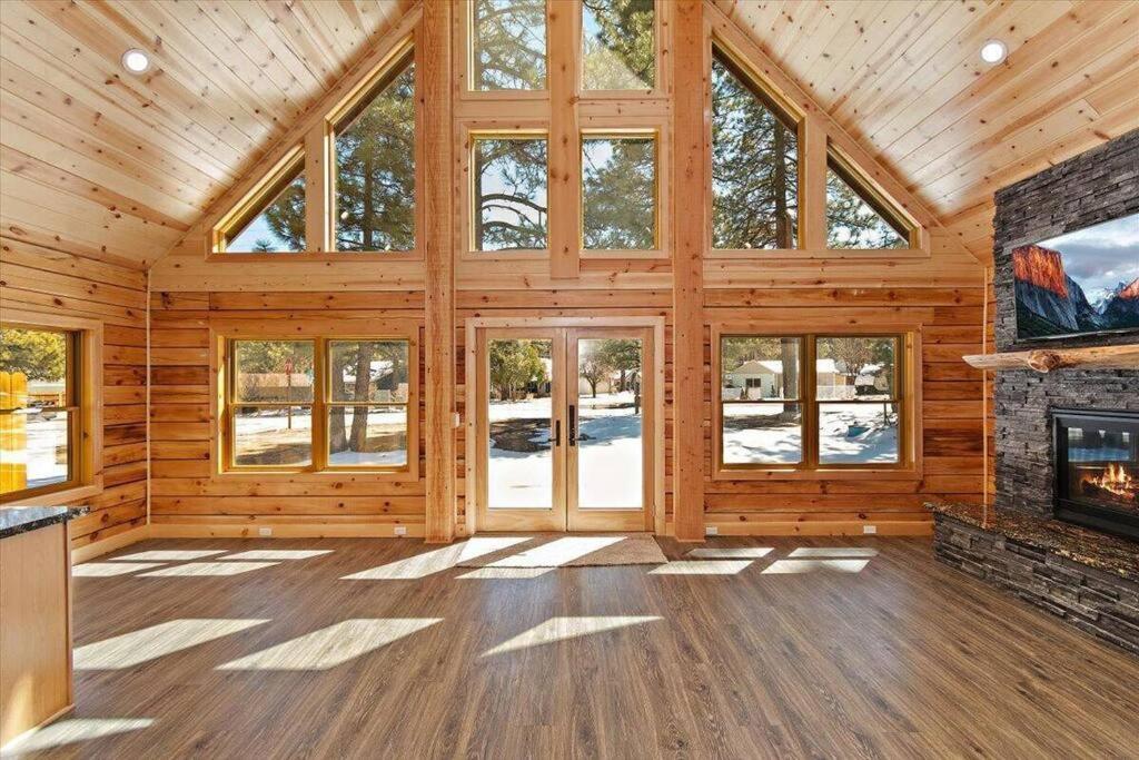 Modern Family Cabin Mins To Lake, Slopes & Hikes Биг-Бэар-Сити Экстерьер фото