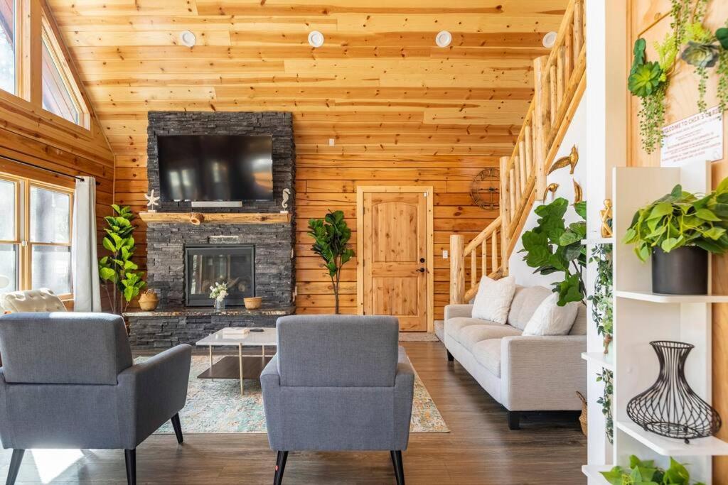 Modern Family Cabin Mins To Lake, Slopes & Hikes Биг-Бэар-Сити Экстерьер фото